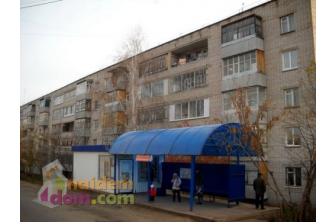 Продается Двухкомнатная квартира, Локомотивная, 34